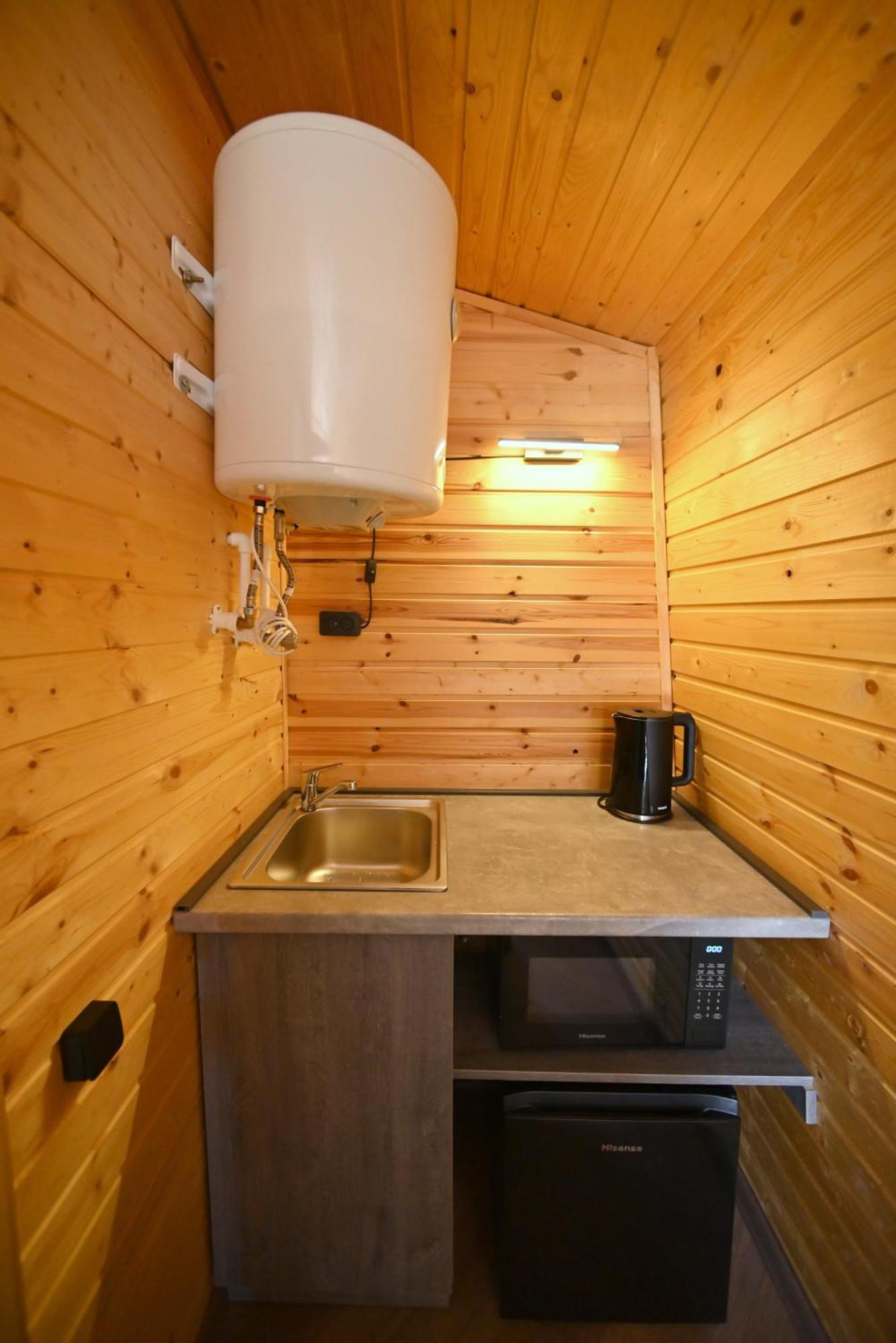Hidden Garden Resort Гарни Экстерьер фото
